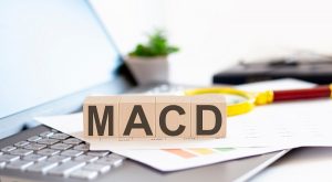 اندیکاتور MACD